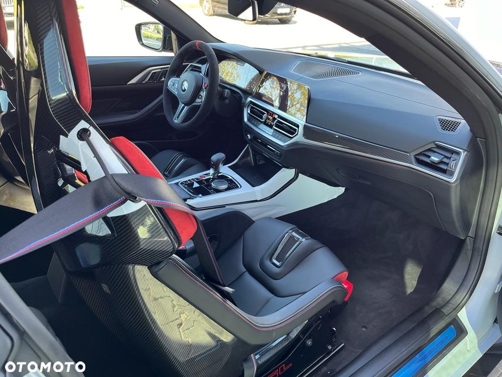 BMW M4 CSL sport - 28