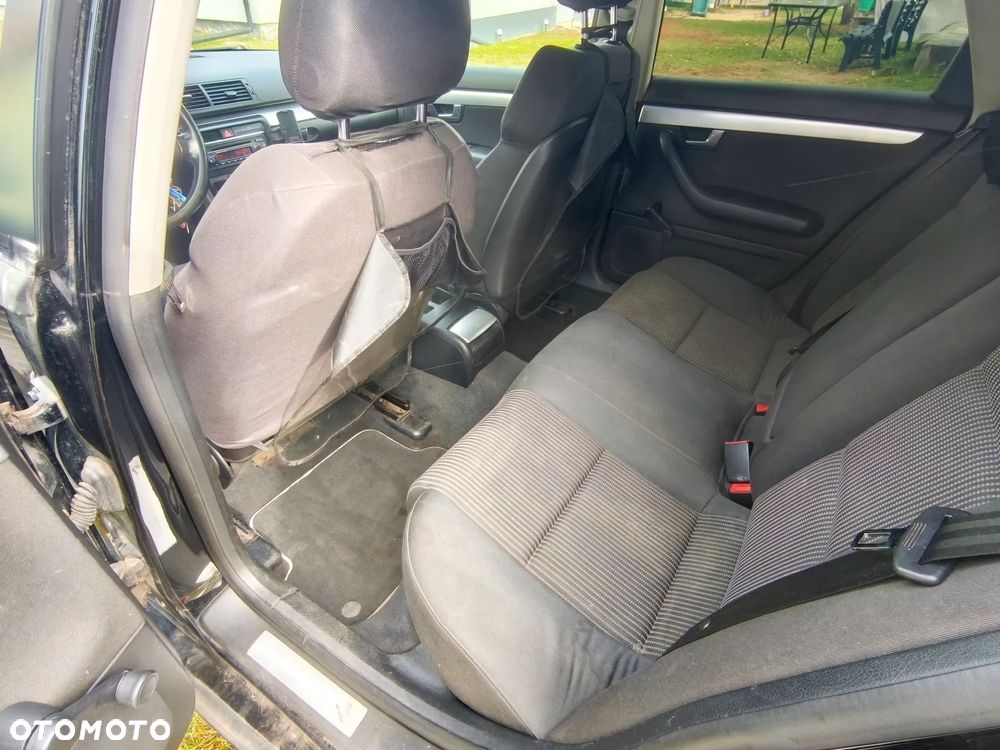 Audi A4 Avant - 11