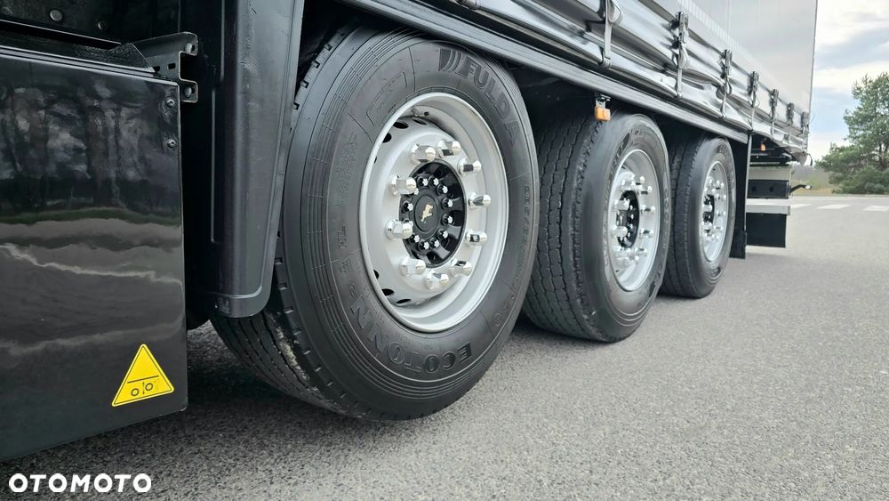 Schmitz Cargobull SCHMITZ CARGOBULL❗️❗️ MODEL 2020 / FIRANKA STANDARD / ROZSUWANE SŁUPKI BDE / OŚ PODNOSZONA / PALECIARA / OSIE SCHMITZ / 5 WYSOKOŚCI PODNOSZENIA DACHU / CERTYFIKAT XL CODE / HAMULCE TARCZOWE / MULTILOCK / GABARYTY / NIESPOTYKANA KONFIGURACJA / JAK NOWA ❗️❗️ - 40