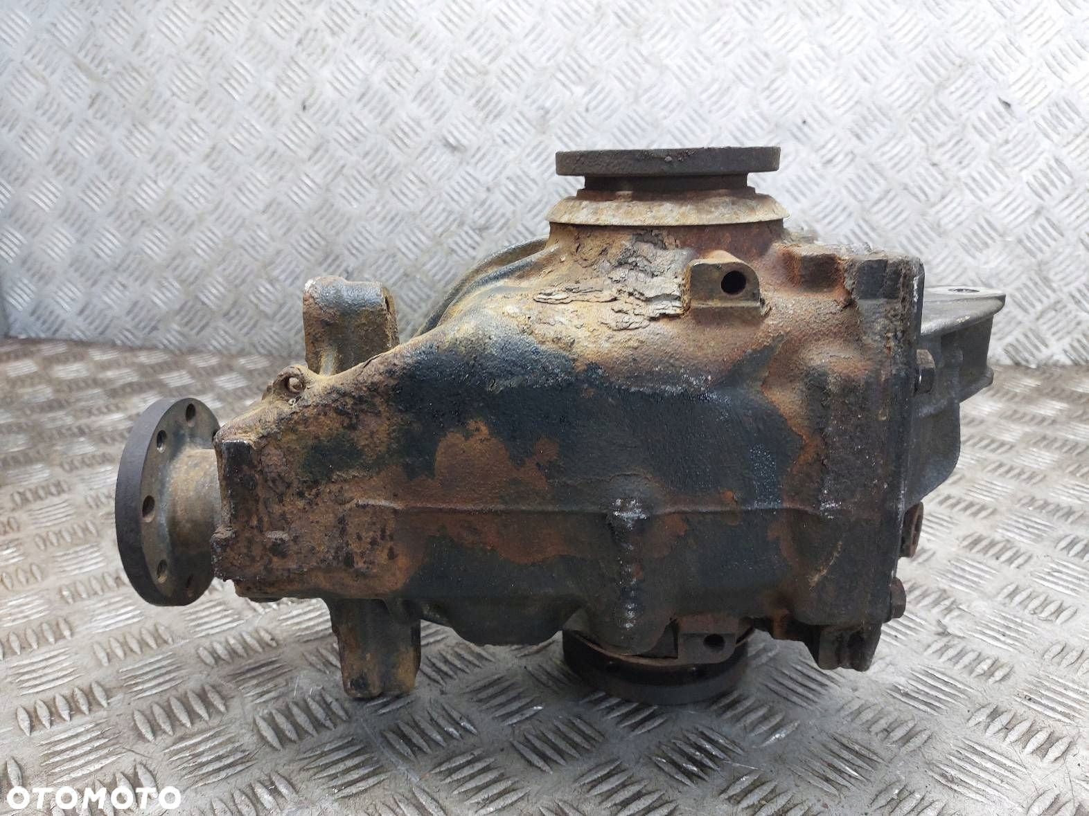 DYFERENCJAŁ DYFER BMW E46 LIFT 320D 3.07 - 7