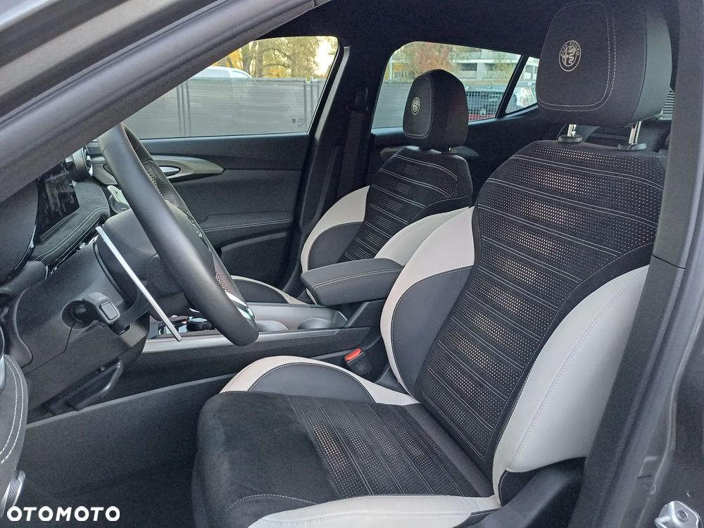 Alfa Romeo Tonale 1.5 T4 GSE mHEV Sport Speciale DCT - 13