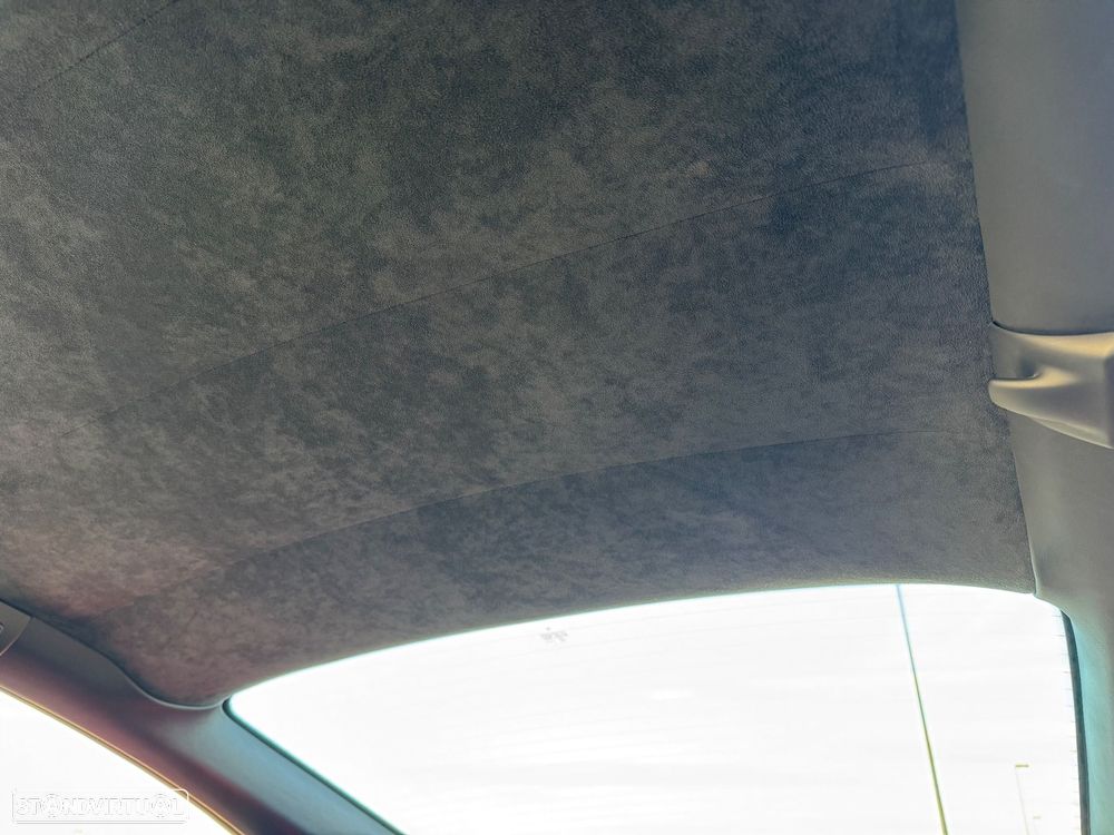 Porsche 911 (997) Carrera 4 S - 21