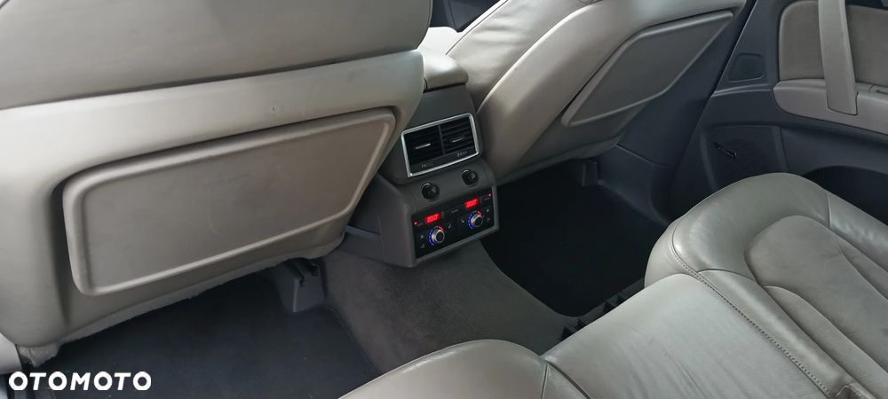 Audi Q7 - 5