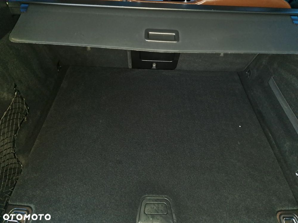 Volvo XC 60 ver-t6-awd-geartronic-momentum - 25