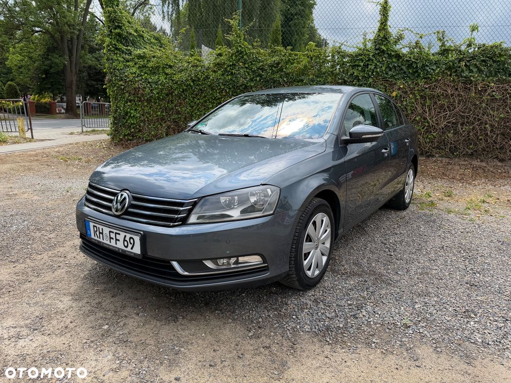 Volkswagen Passat 1.4 TSI BMT Comfortline - 9