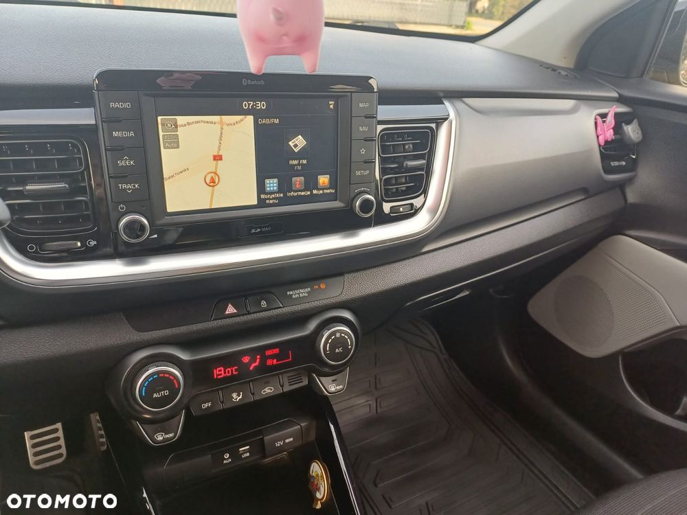 Kia Stonic - 7