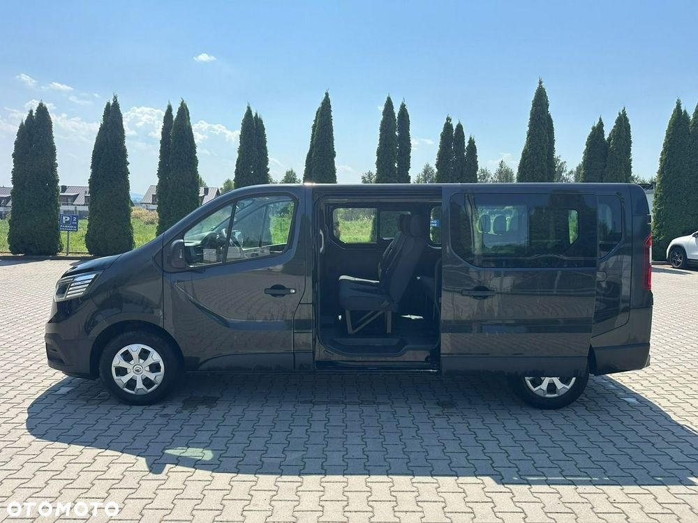 Renault Trafic - 12