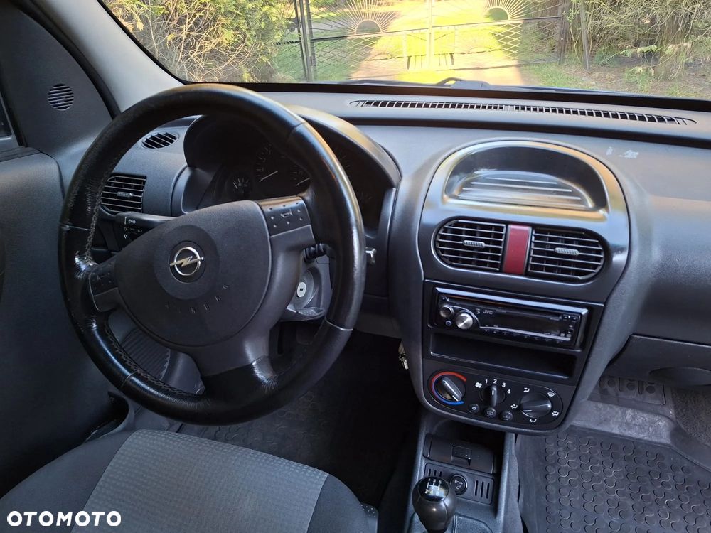 Opel Combo Tour - 2