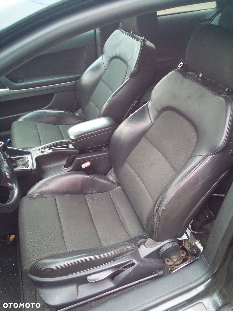Fotele Audi a3 8p S-LINE 3 Drzwiowy Komplet - 1