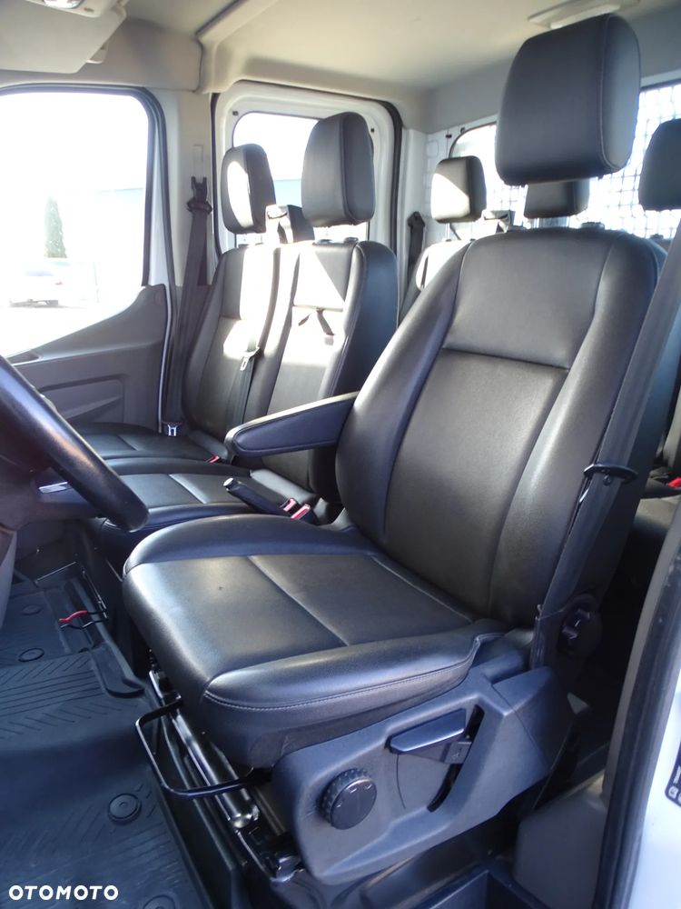 Ford Transit - 22
