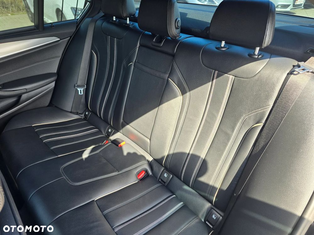 BMW Seria 5 - 13
