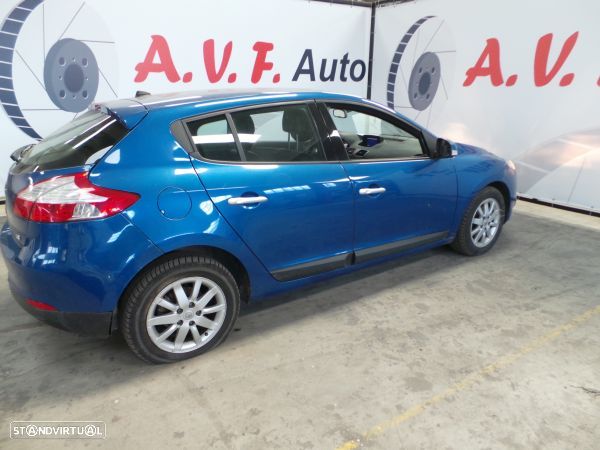 Para Peças Renault Megane Iii Hatchback (Bz0/1_) - 2