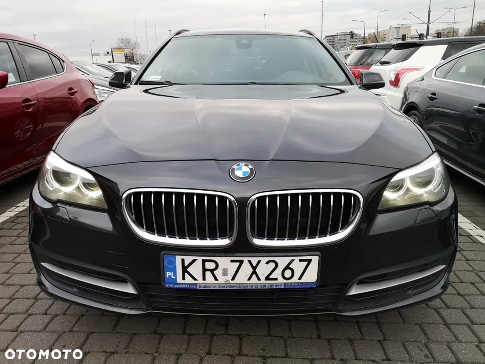 BMW Seria 5 520d Touring Modern Line - 3