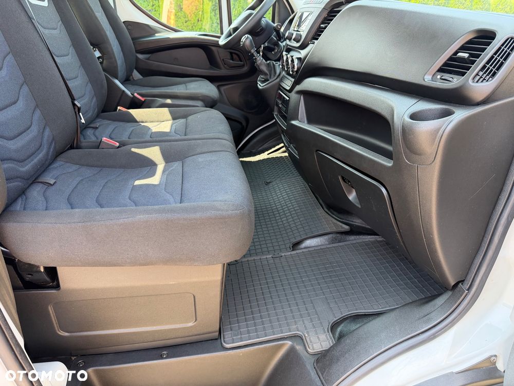 Iveco Daily 50c18 Lift - 36