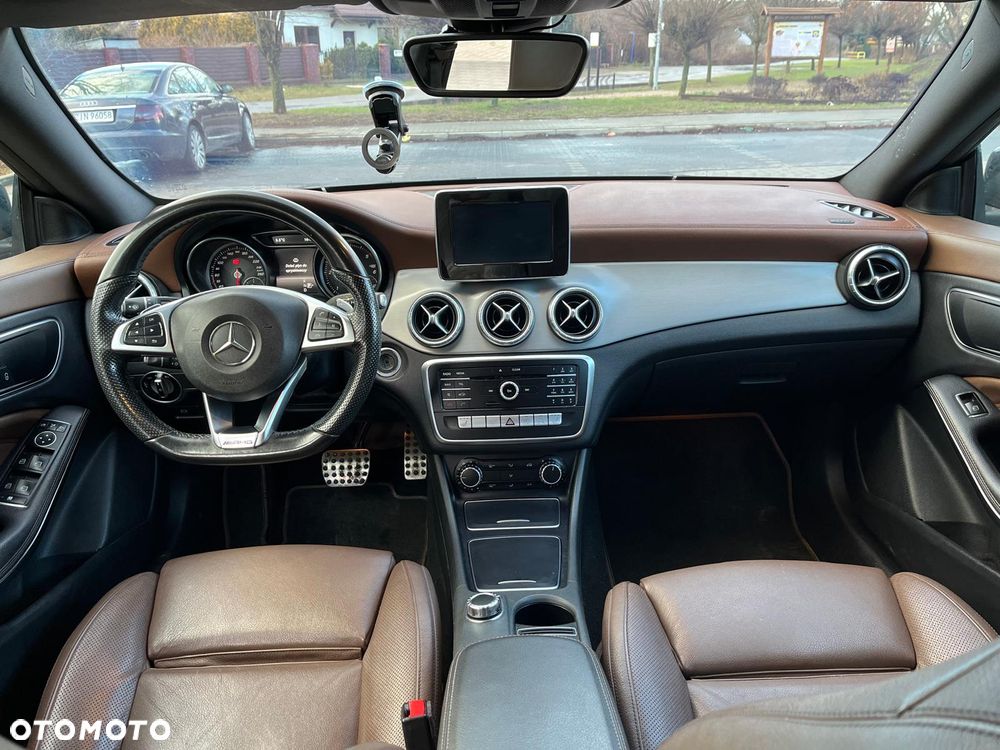 Mercedes-Benz CLA 200 d 7G-DCT AMG Line - 20