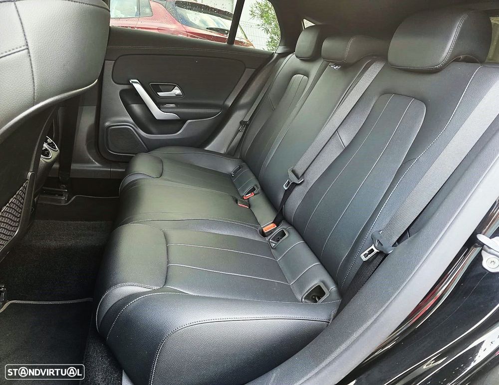 Mercedes-Benz CLA 250 - 11