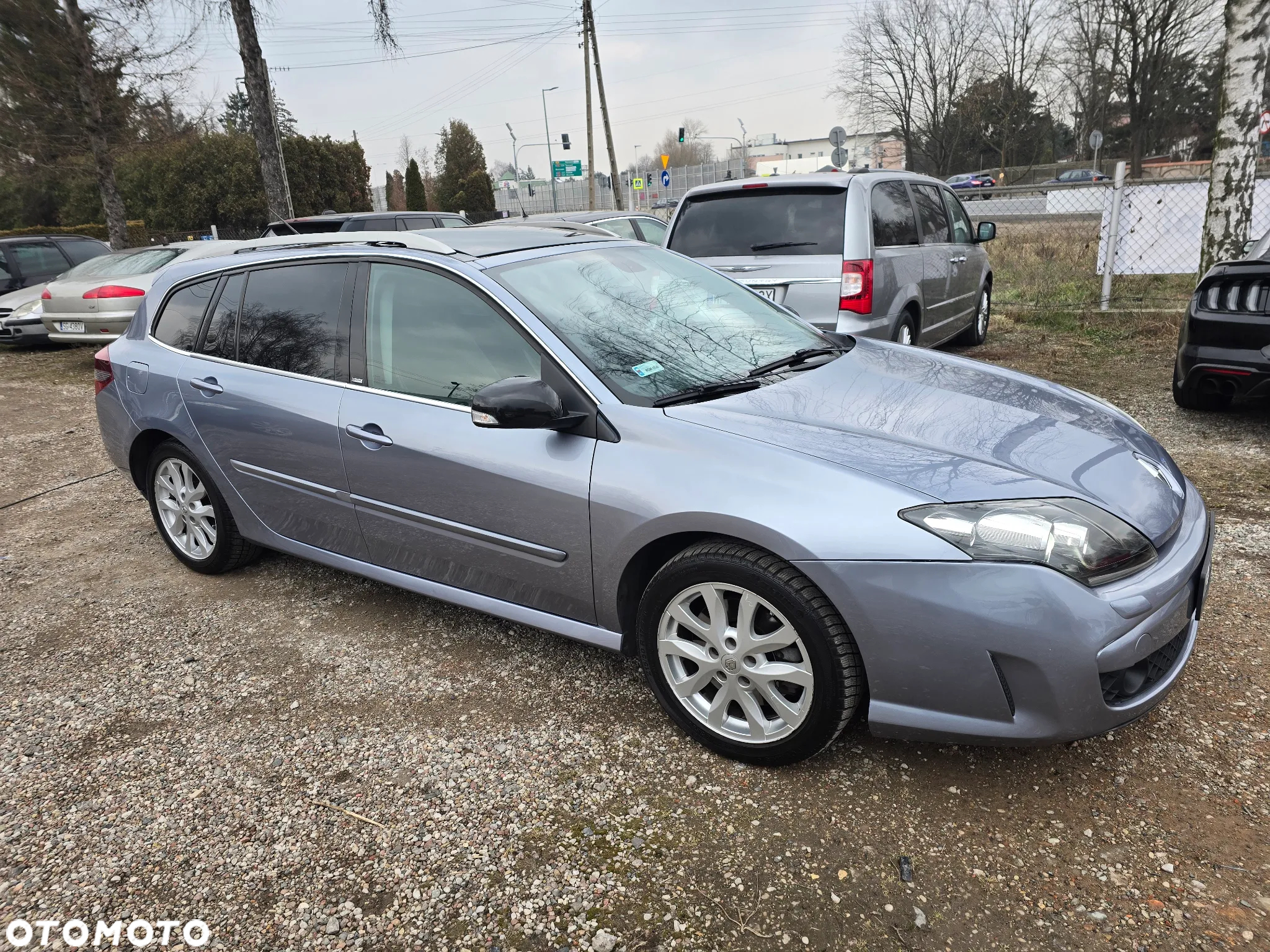 Renault Laguna dCi 150 FAP Dynamique - 12