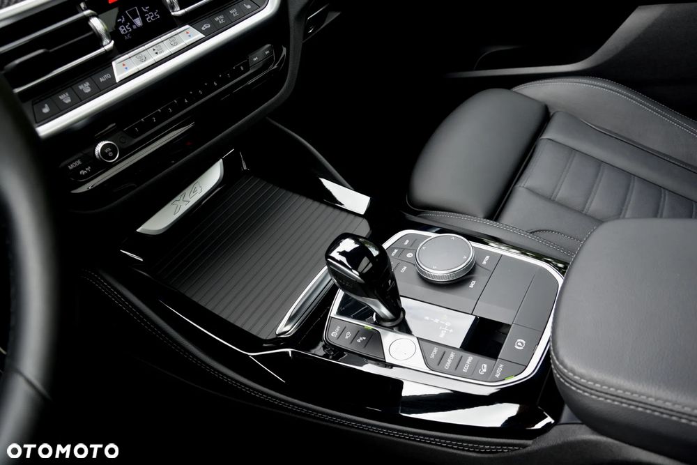 BMW X4 xDrive30d MHEV M Sport sport - 33
