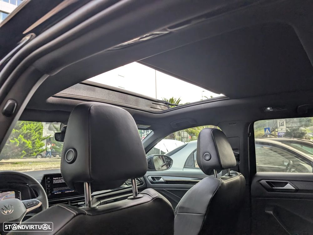 VW T-Roc 2.0 TDI R-Line DSG - 30