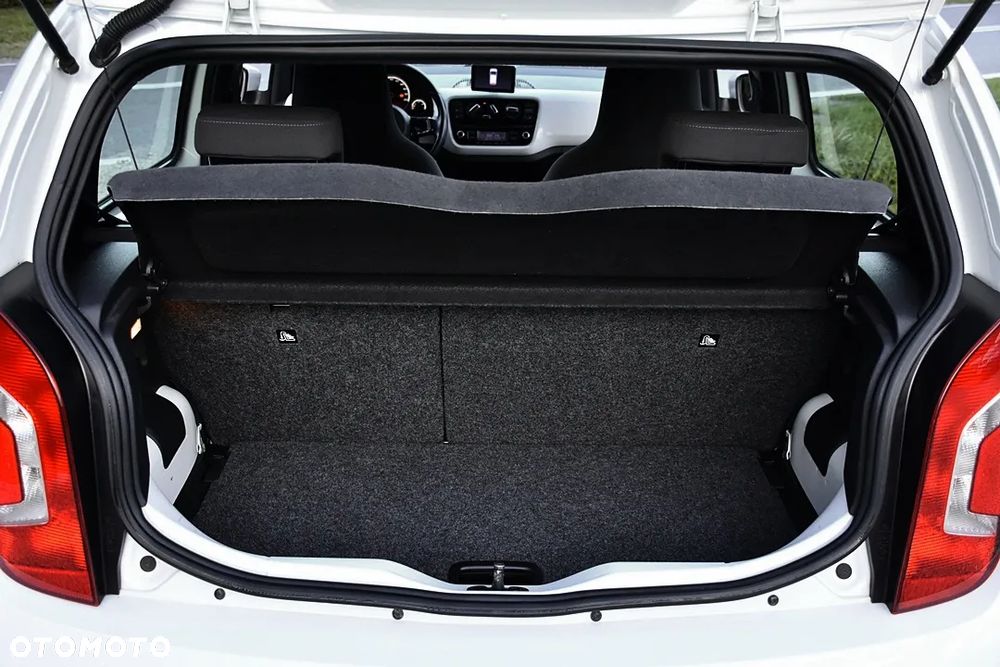 Volkswagen up! 1.0 move - 23