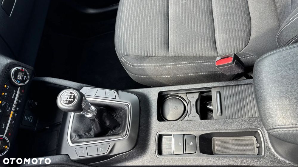 Ford Kuga 2.0 EcoBlue Hybrid TITANIUM - 19
