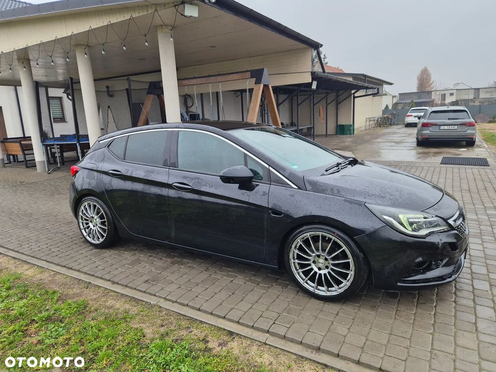 Opel Astra 1.4 Turbo Business - 18