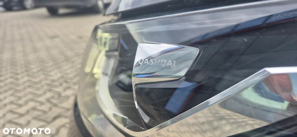 Nissan Qashqai 1.3 DIG-T DCT N-CONNECTA - 32