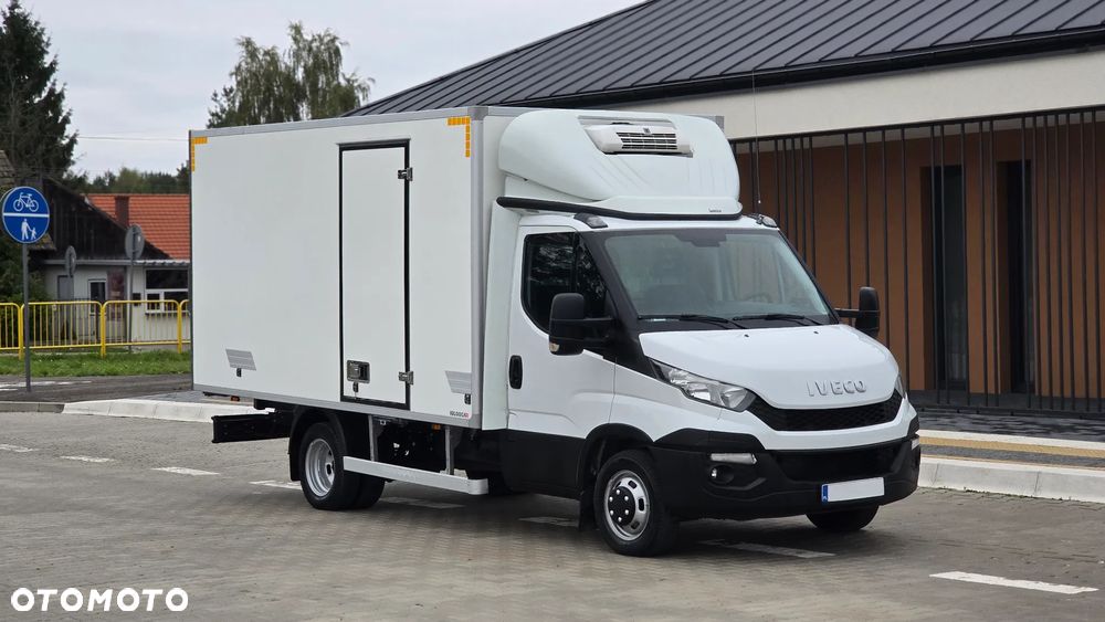Iveco DAILY 3.0 150KM  50C15❗❗CHŁODNIA 8 EP / AGREGAT THERMOKING / ZABUDOWA IGLOOCAR  / FULL OPCJA  / SKRZYNIA MANUALNA / BLIŹNIAKI / SALON POLSKA / 35C15 50C15 - 2