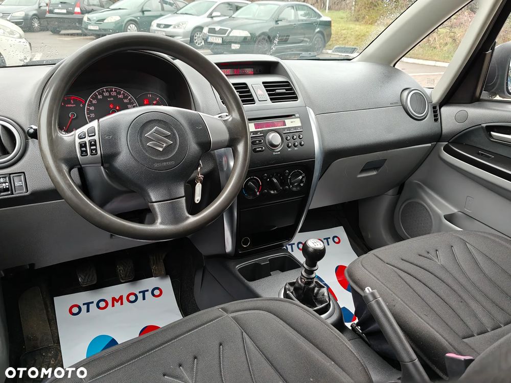 Suzuki SX4 - 6