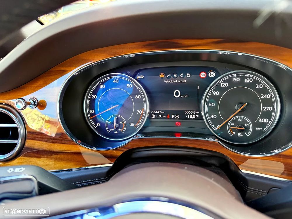 Bentley Bentayga V8 - 15