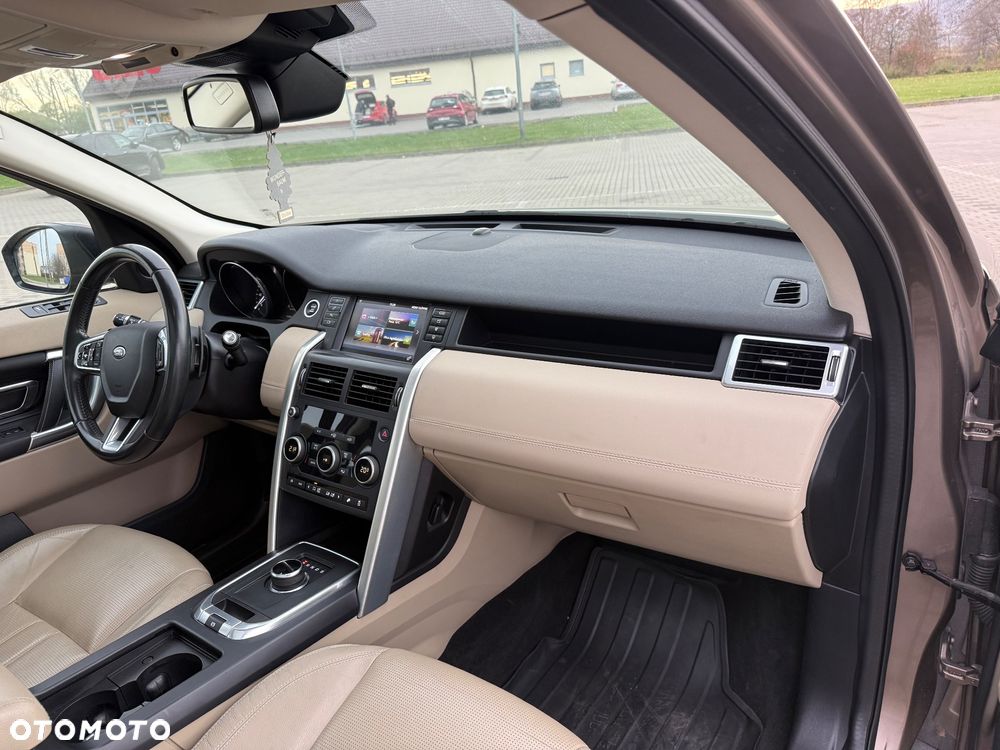 Land Rover Discovery Sport TD4 HSE - 27