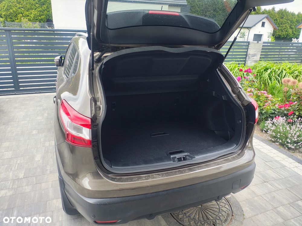 Nissan Qashqai 1.5 dCi Tekna EU6 - 19