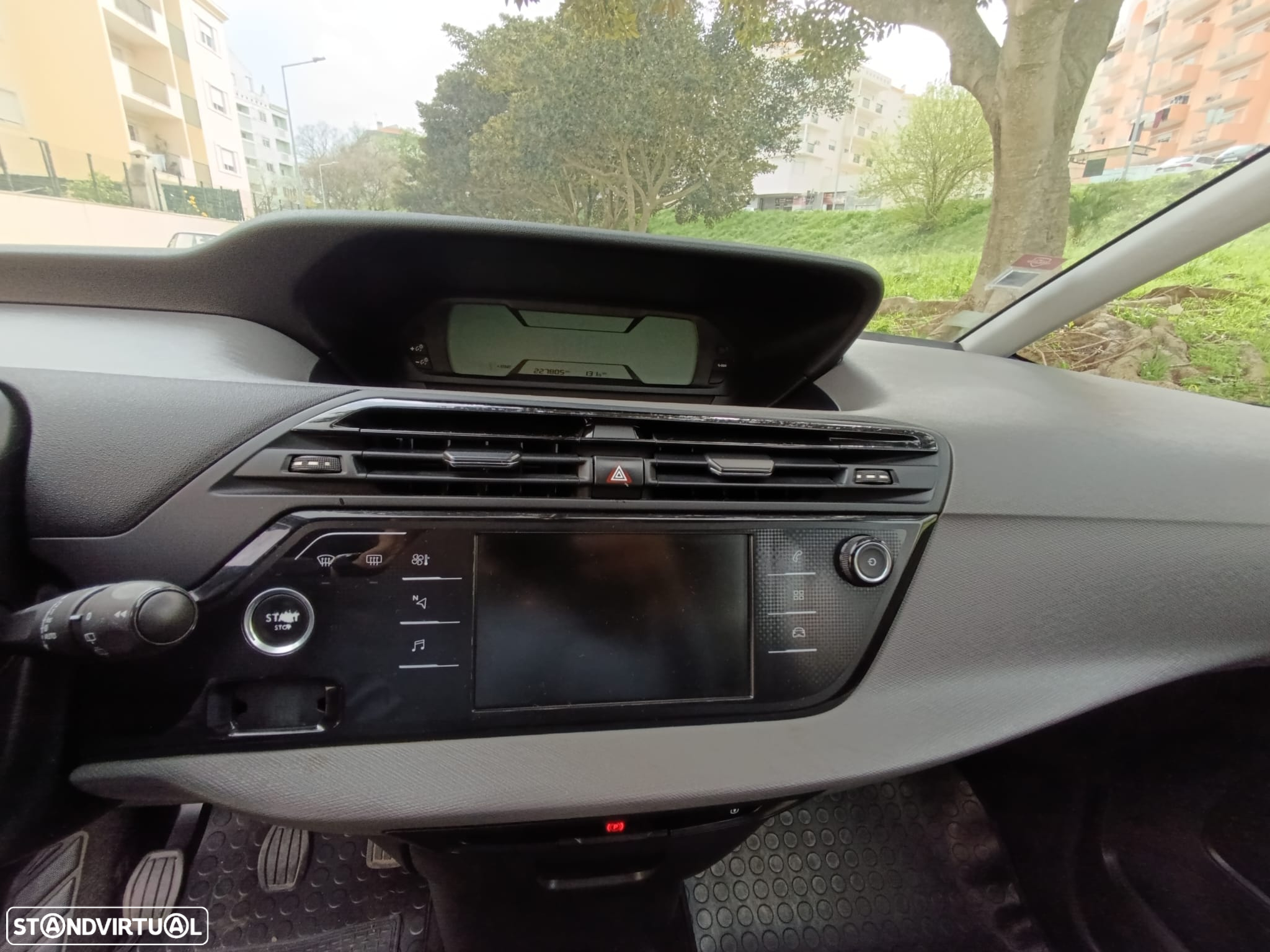 Citroën C4 Grand Picasso 1.6 BlueHDi Seduction - 17