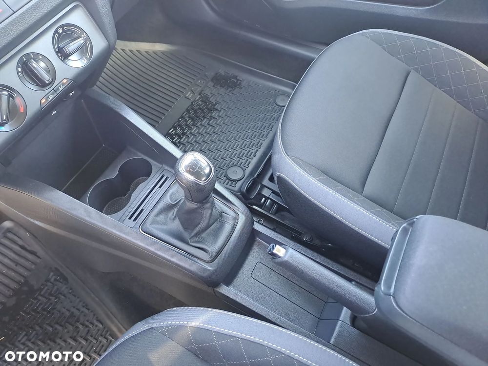 Skoda Fabia 1.0 TSI Ambition - 17
