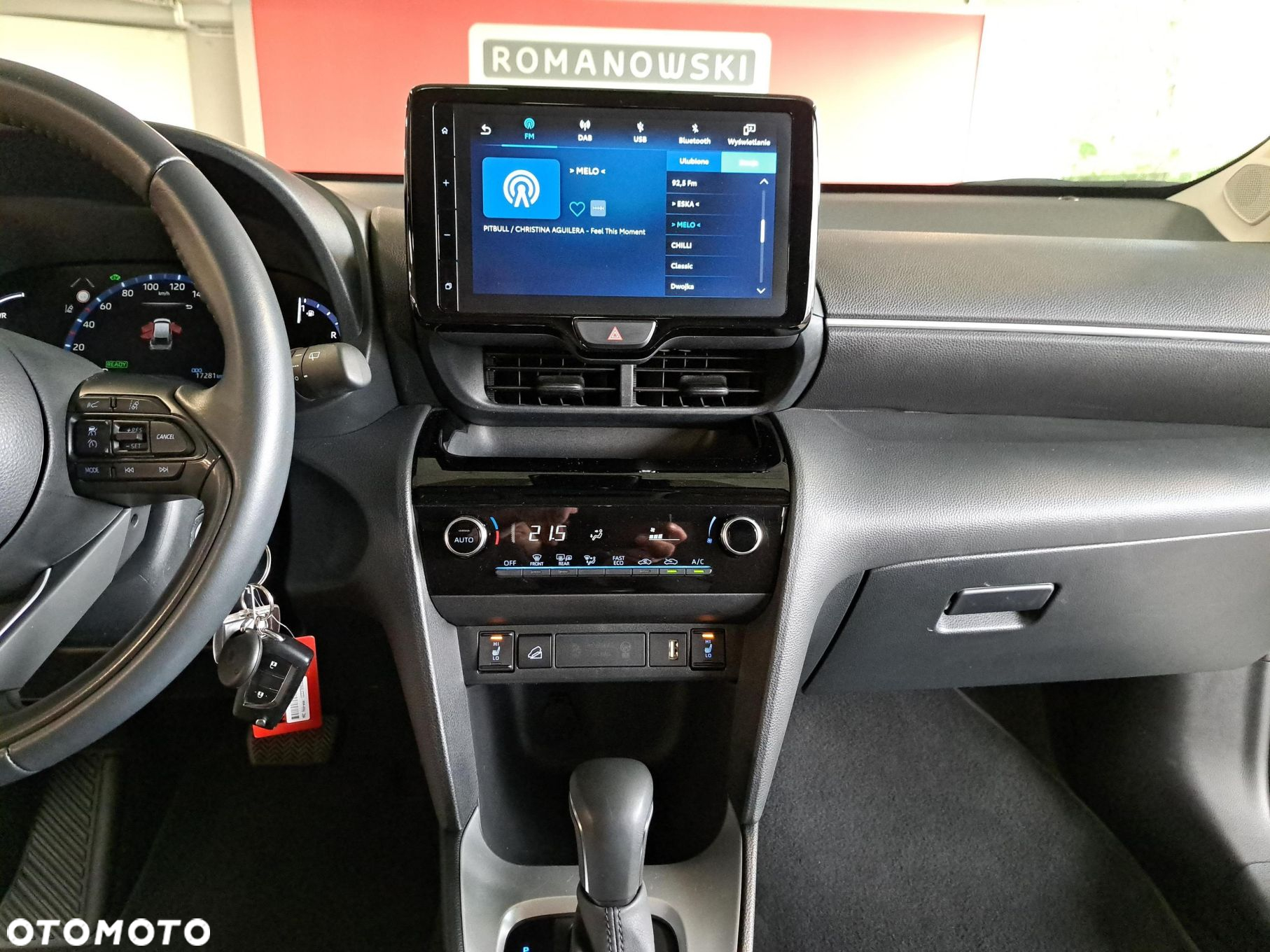 Toyota Yaris Cross - 15