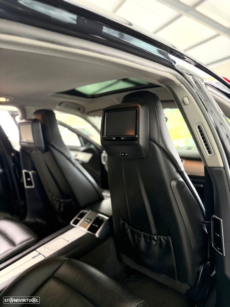 Porsche Panamera 3.0 V6 - 26