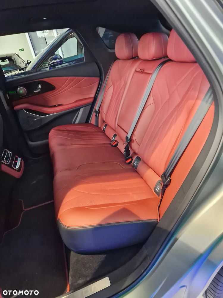 Omoda 9 1.5 Super Hybrid Exclusive AWD - 14