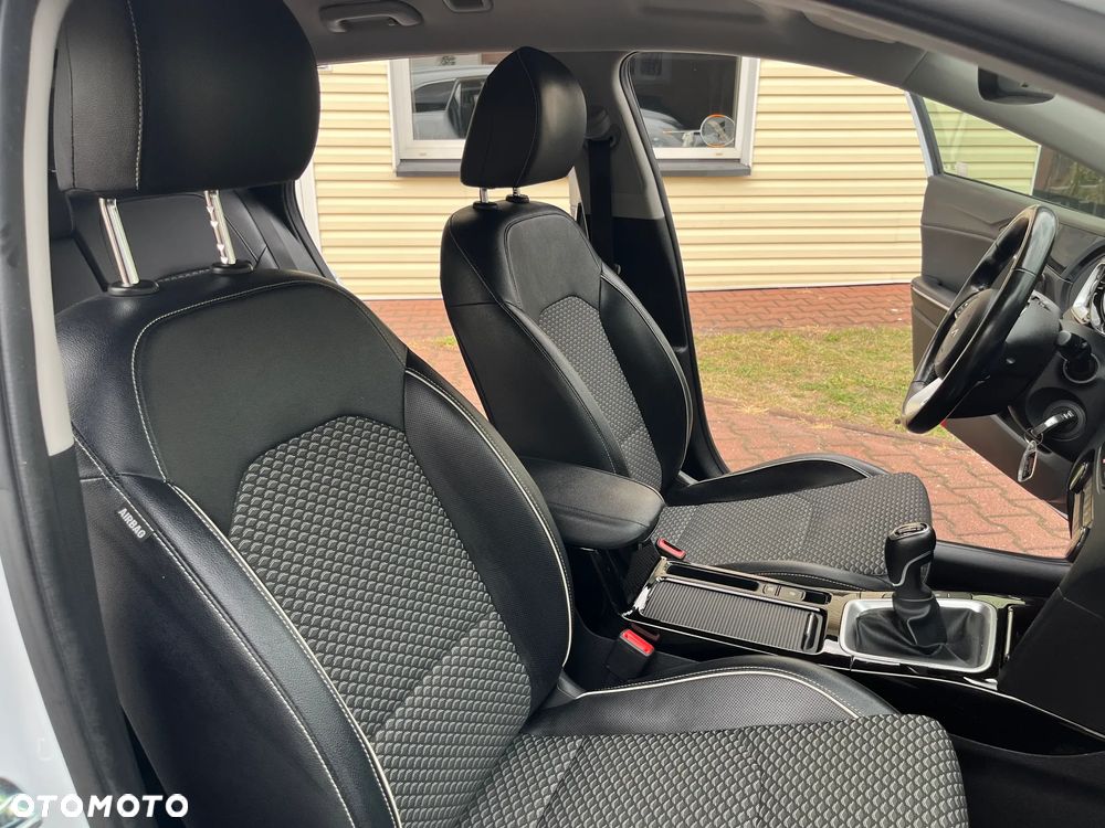 Kia Ceed 1.5 T-GDI L - 26