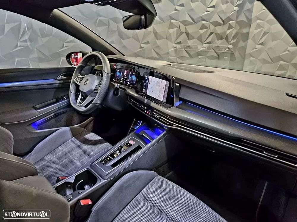 VW Golf 2.0 TDI GTD DSG - 25