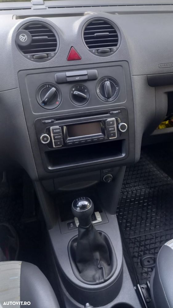 Volkswagen Caddy - 11