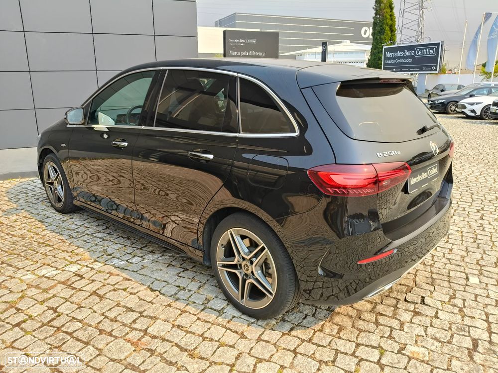 Mercedes-Benz B 250 e 8G-DCT AMG Line - 10
