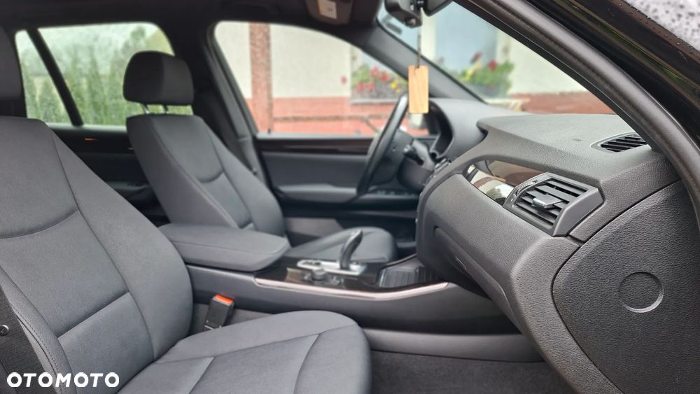 BMW X3 xDrive28i - 13