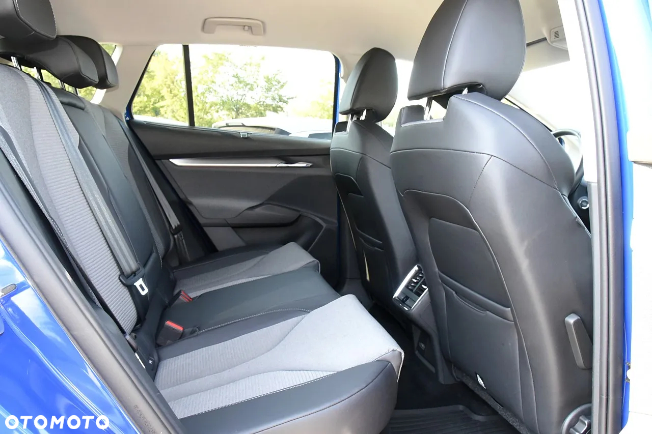 Skoda Enyaq 60 62kWh Plus - 10