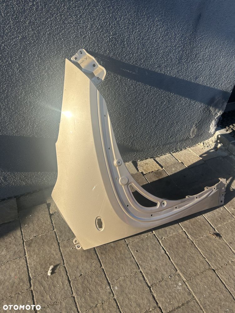 BŁOTNIK PRAWY PRZÓD PRZEDNI TOYOTA AYGO X 22-IGLA ORG - 2