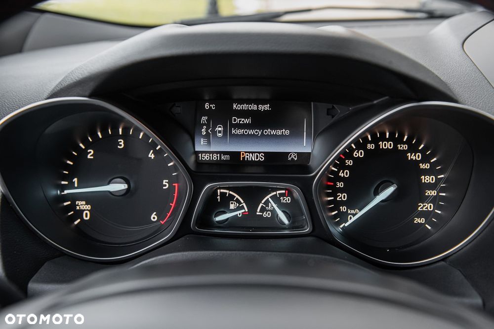 Ford Kuga 2.0 TDCi AWD ST-Line - 24