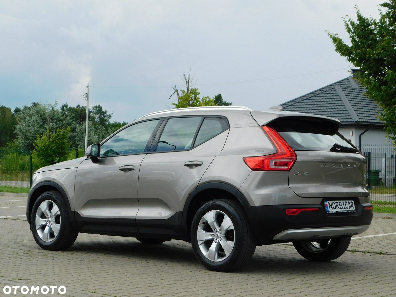 Volvo XC 40 - 6