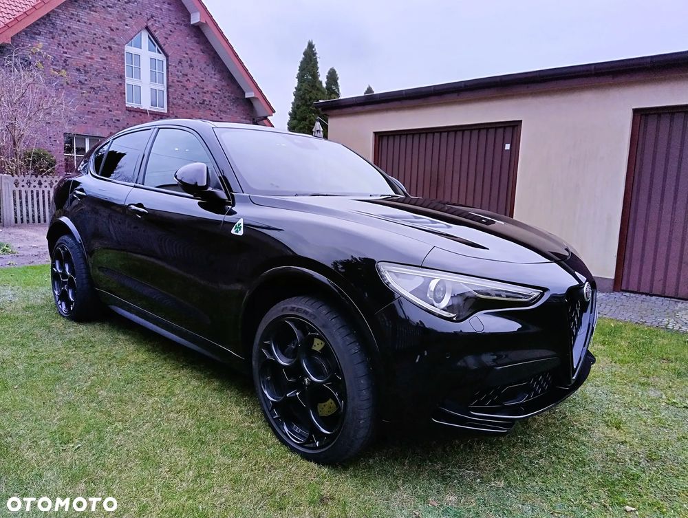 Alfa Romeo Stelvio 2.9 V6 Bi-Turbo Quadrifoglio Q4 - 6