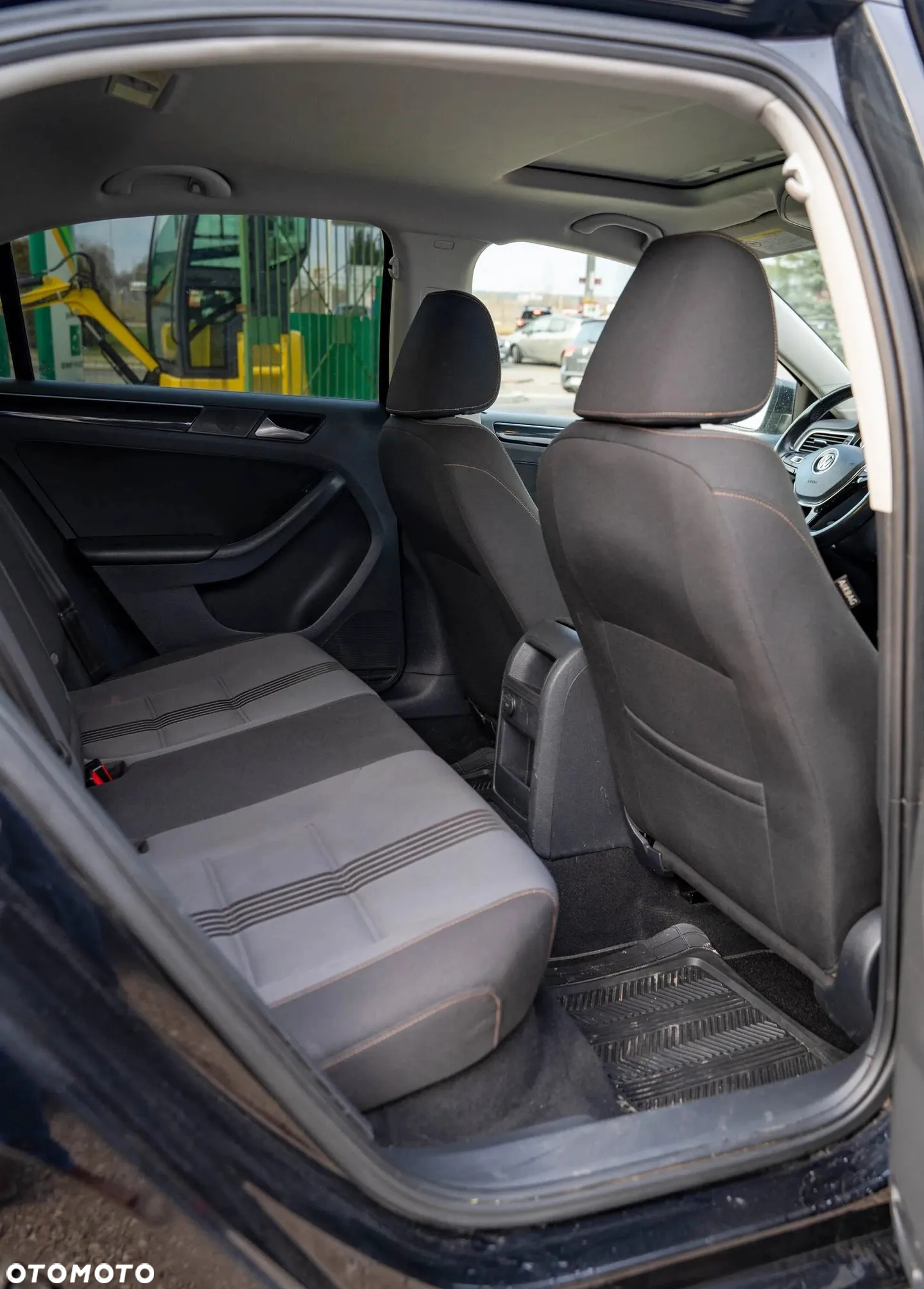 Volkswagen Jetta - 10