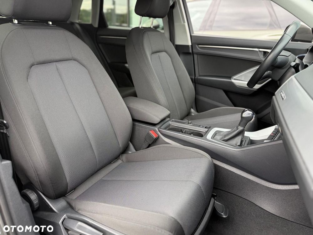 Audi Q3 40 TFSI Quattro S tronic - 22