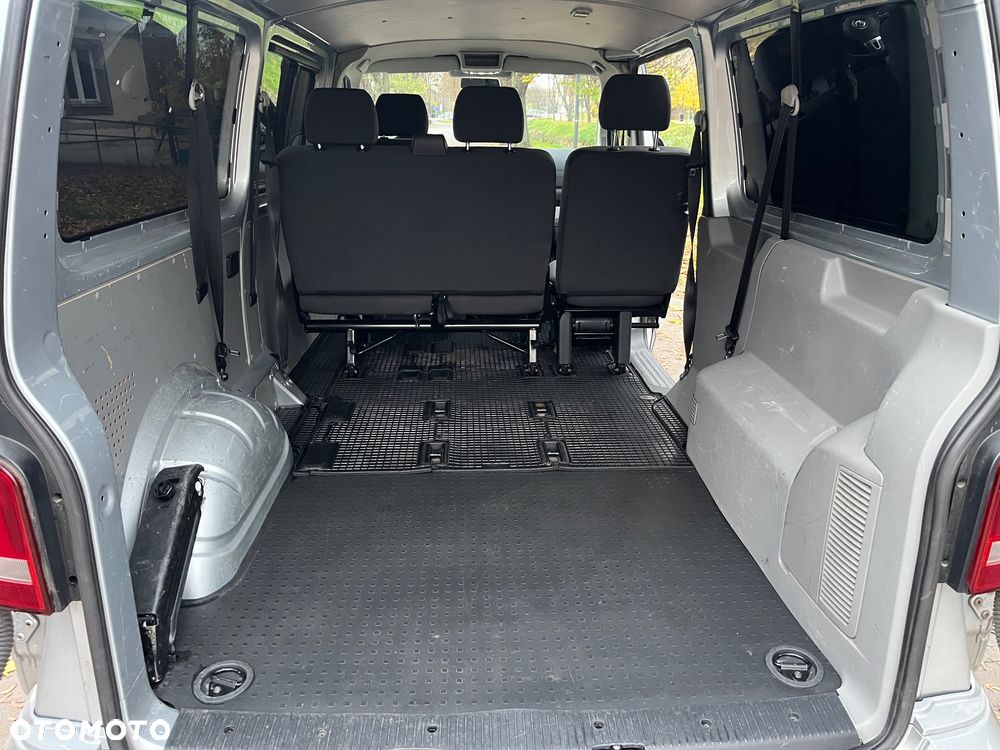 Volkswagen Transporter Caravelle Lang Profi - 18